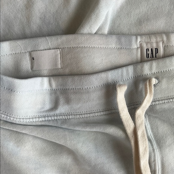 GAP Lounge Set Medium Shirt/ Small Shorts Pastel Blue & White Tie Dye Drawstring - Picture 5 of 14